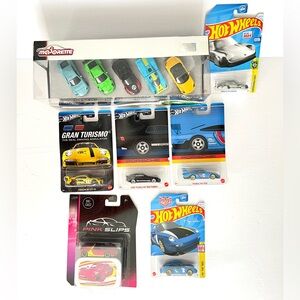 HOT WHEELS / MAJORETTE /JADA PORSCHE LOT OF 10 Diecast Car & 1 Porsche Key Chain